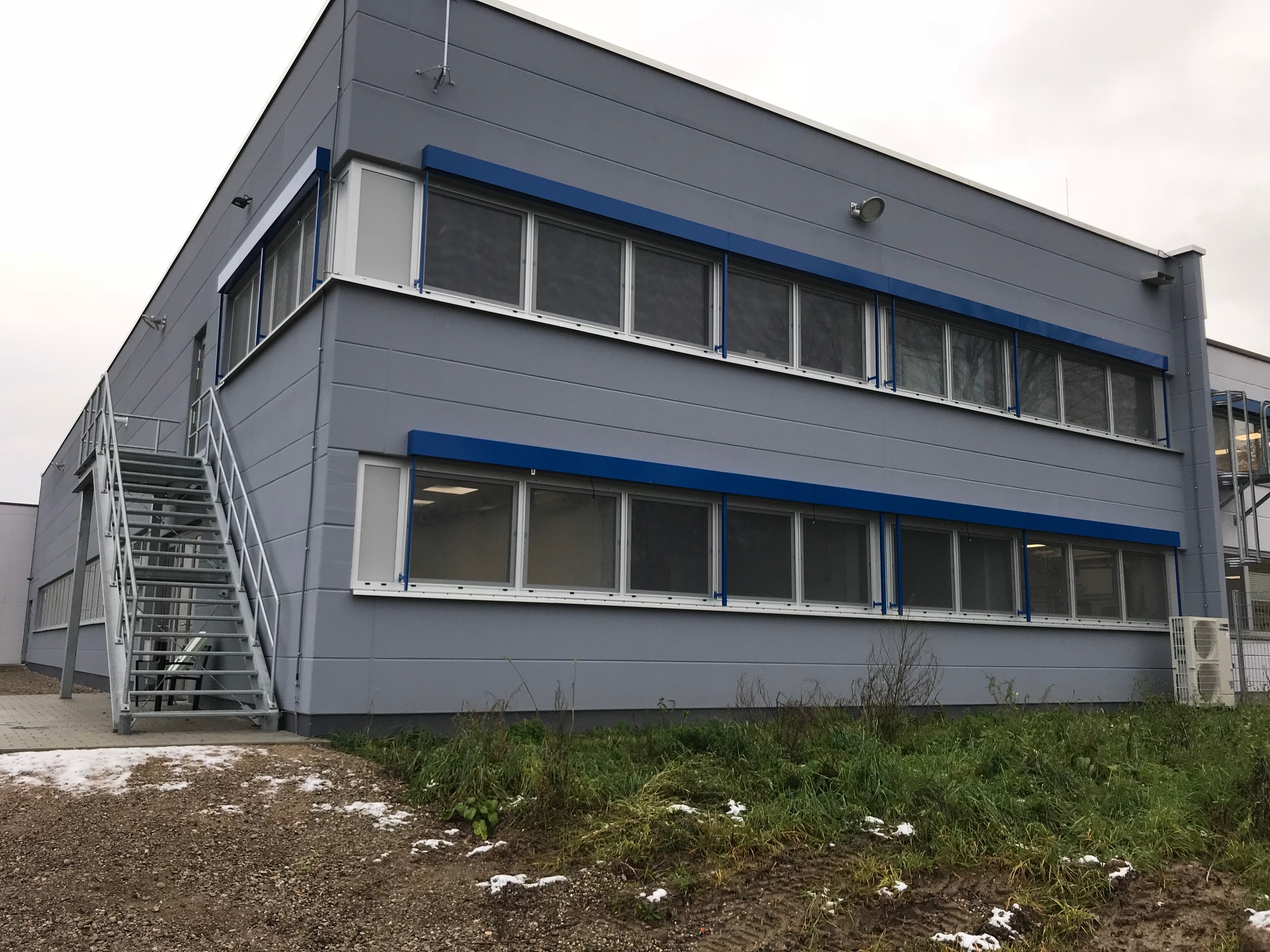 SCHOTT AG Müllheim - Gebäudeandbau Produktion
